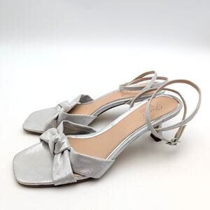 Jewel Badgley Mischka Valarie Ankle Strap Sandal Women's Silver Size US8 EU38.5